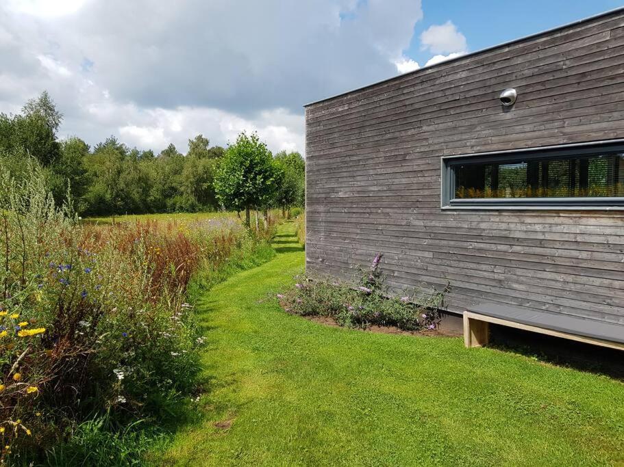 Sfeervol Chalet Midden In De Natuur Halle Exterior photo